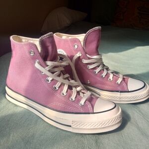 Rare pink / magic flamingo Converse all star high tops!
